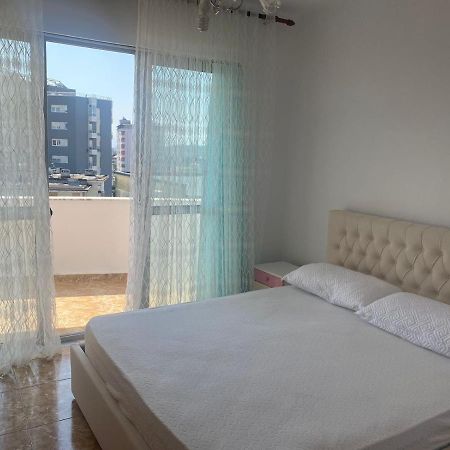 Center Of Shkodra Apartment Zewnętrze zdjęcie